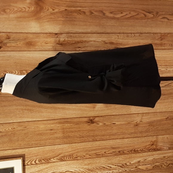 Calvin Klein Black Button-Down Shirt (Small) - Picture 6 of 10